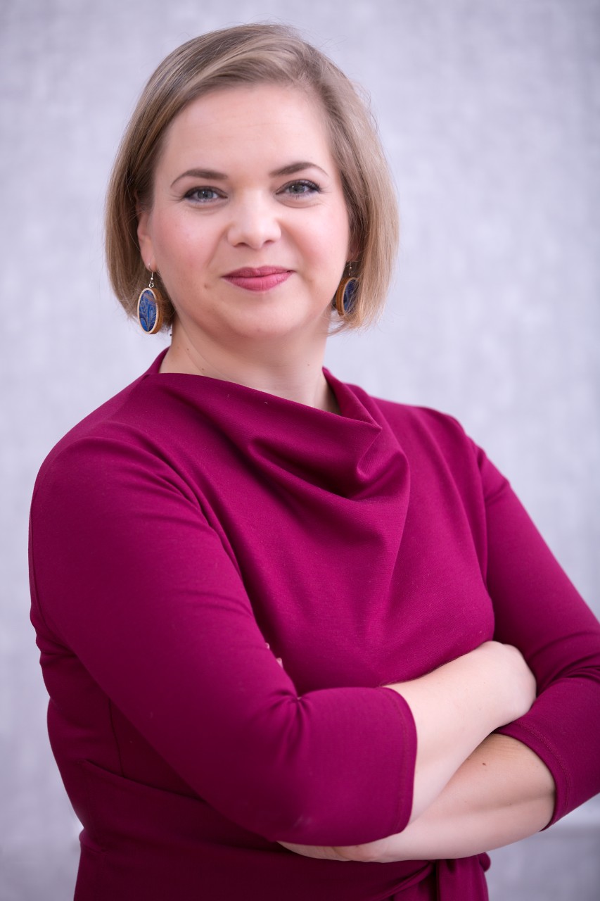 Komáromi Alexandra